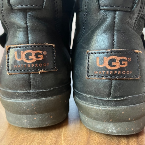 UGG cool black leather waterproof boots -  loved with love to give! - Picture 5 of 6
